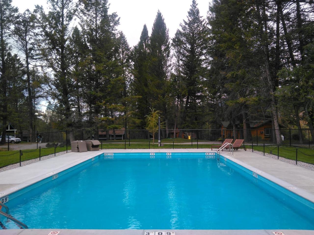 Fairmont Mountain Bungalows フェアモント・ホット・スプリングス エクステリア 写真
