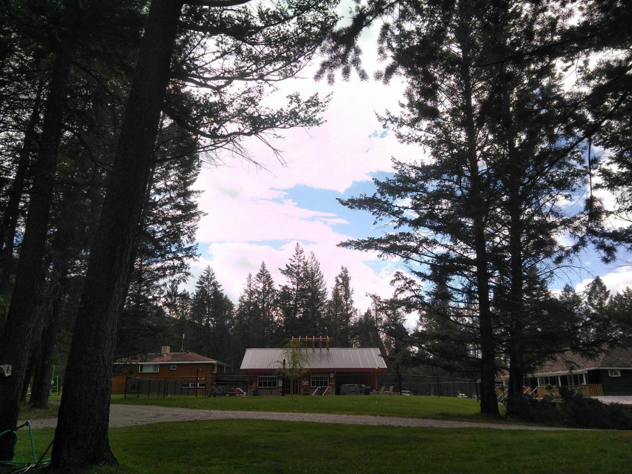 Fairmont Mountain Bungalows フェアモント・ホット・スプリングス エクステリア 写真